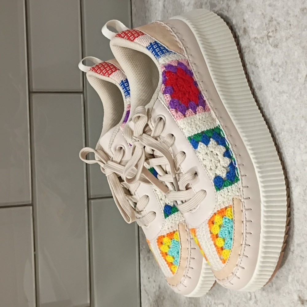 Platform Crochet Boho Sneakers Lucky Brand Size 10 - Picture 3 of 7